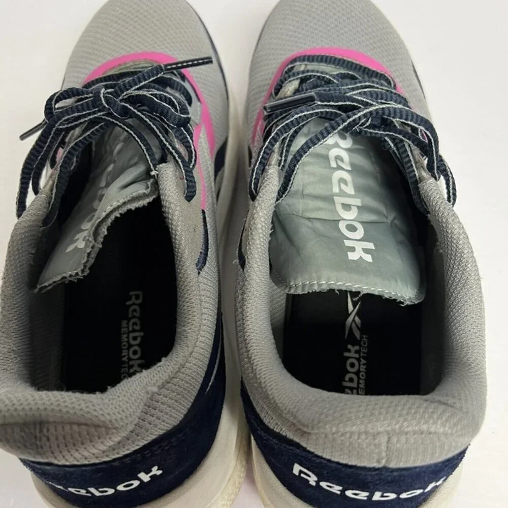 Reebok Women's Floatride Energy Daily Work Sneaker Size 8.5Wide